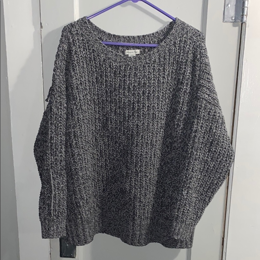 American Eagle Outfitters Gray Heathered Crew Neck Sweater